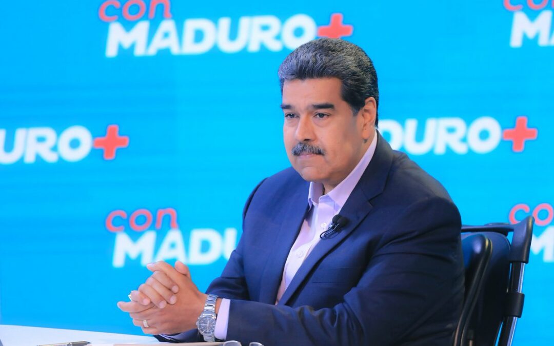Maduro es abucheado en un barrio de Caracas