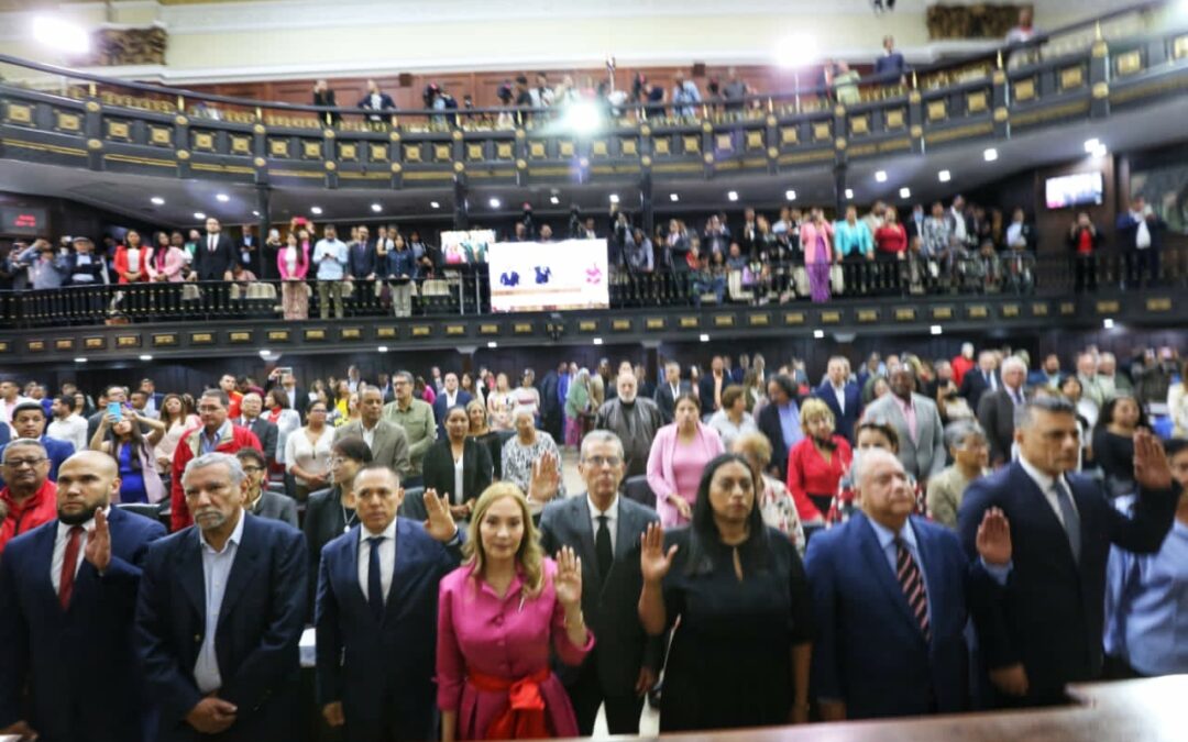 Designados los nuevos rectores del CNE, conozca aquí quienes son