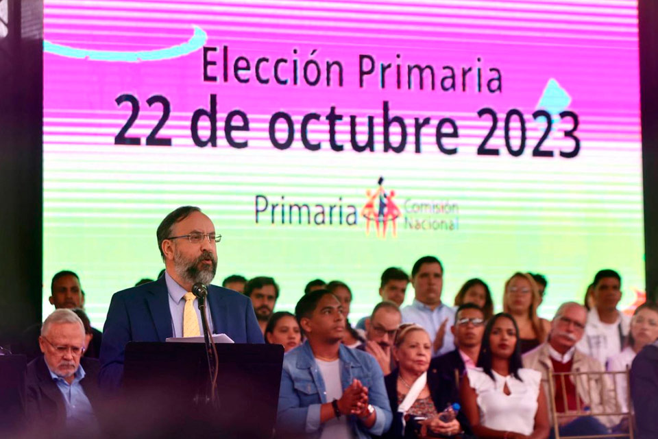 Discutirán sustitución de candidatos a la primaria ante inhabilitaciones