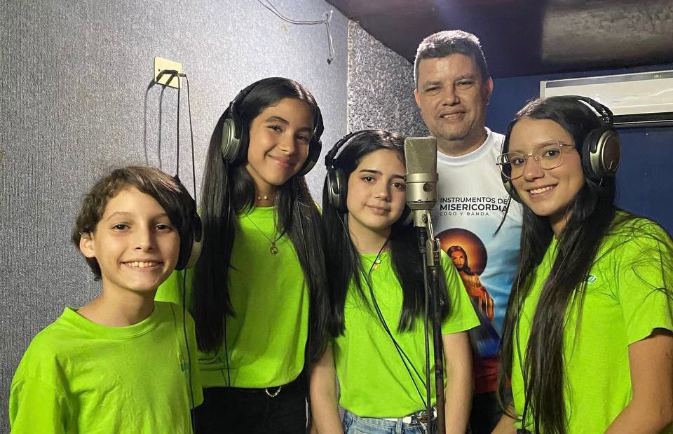 Ganadores del primer lugar del Festival Infantil Juvenil 2023 grabaron su gaita inédita y video profesional