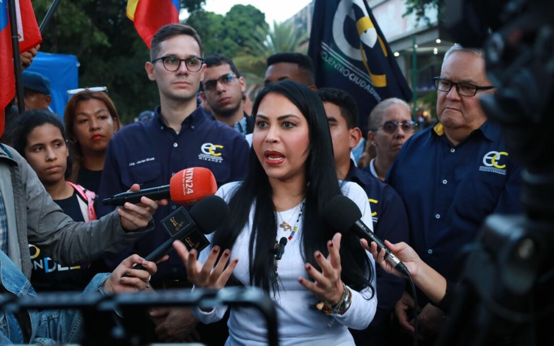 Delsa Solórzano arrancó campaña electoral