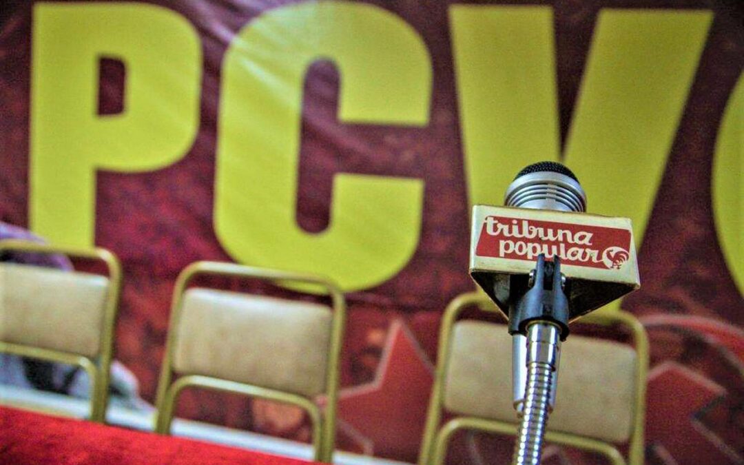 Partido Comunista se enfrenta a su ilegalización