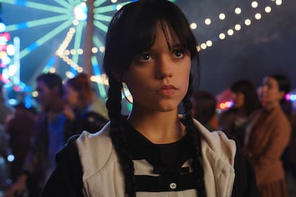jenna-ortega-es-la-protagonista-de-merlina-la-4KW2B4TTCRFR7AHCVDYJH5LQFE