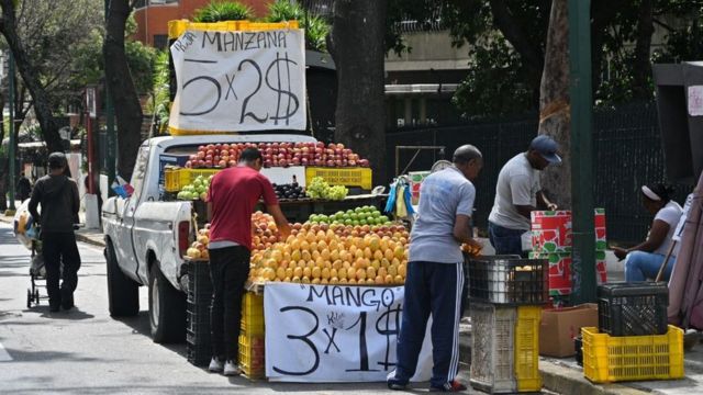 Un 3% podría crecer la economía en Venezuela el último semestre del año: Bloomberg