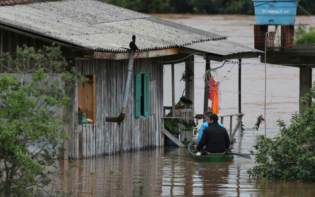 Aumentan a 22 los muertos por el paso de ciclón por el sur de Brasil
