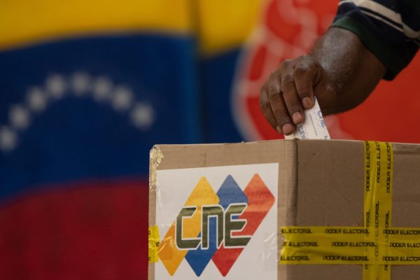 El CNE estaría dispuesto a prestar apoyo técnico para la Primaria, dijo Vladimir Villegas
