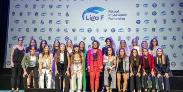 Sindicatos de fútbol femenino en España convocaron una huelga
