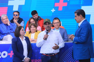 Maduro ataca a opositores por críticas de su viaje a China: «Qué mezquino Capriles»