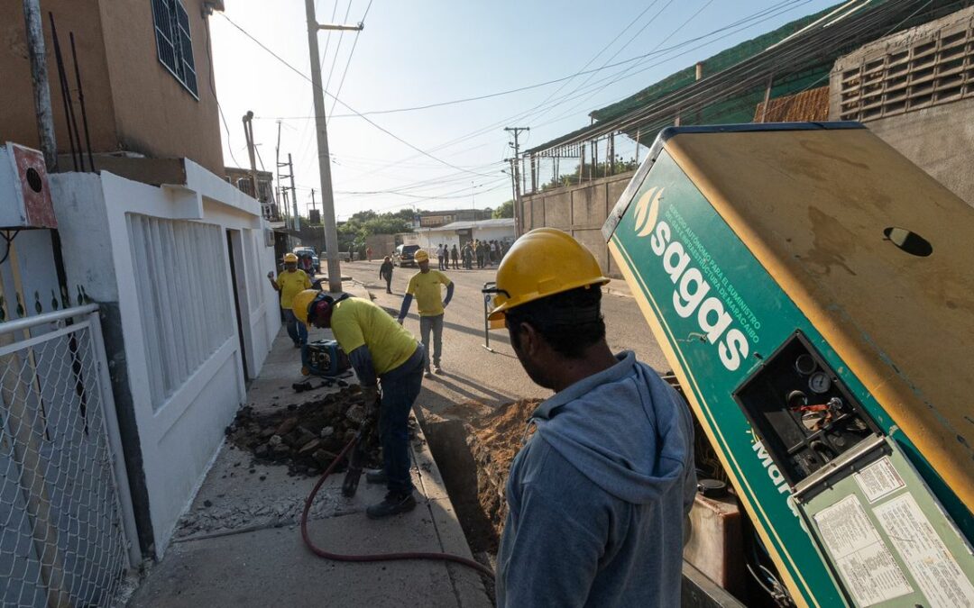 Más de mil vecinos del barrio San Pedro recuperan suministro de gas doméstico gracias a la Alcaldía de Maracaibo