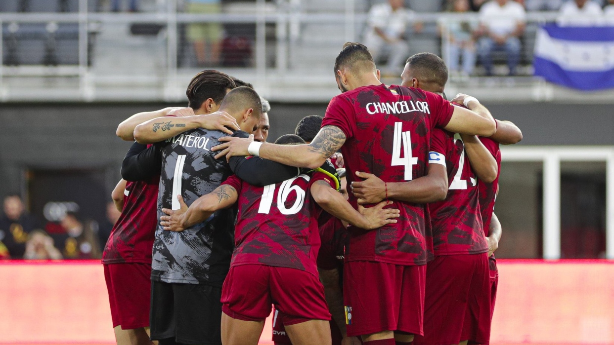 la-vinotinto-domino-a-la-seleccion-de-honduras-127750