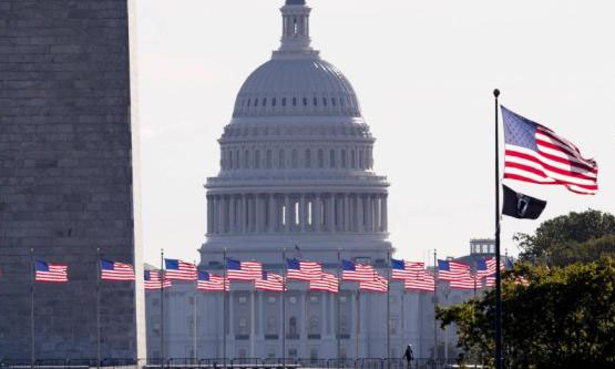 Congresistas exigen a Biden «revertir alivio de sanciones» contra Maduro