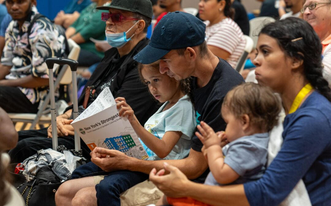 ¡TEMPORAL! Nueva York limitará a 60 días la estadía de familias con niños en albergues