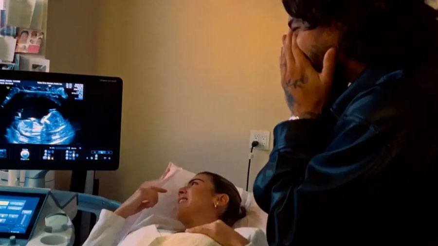 ¡EMOTIVO! Maluma anunció en un concierto que será padre