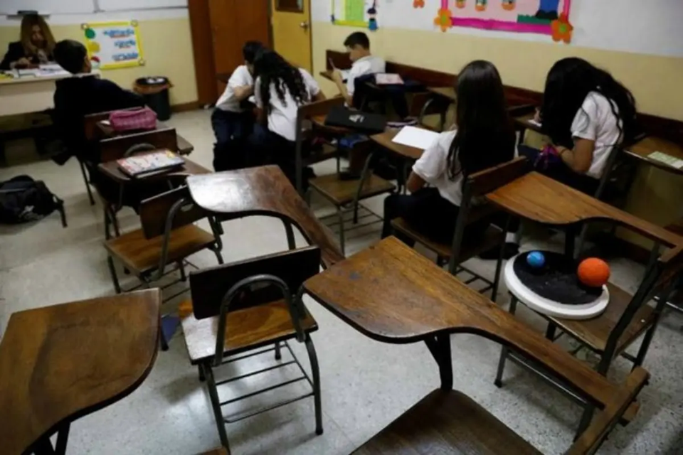 Escuelas privadas cuentan con 95 por ciento de los docentes para cubrir el año escolar, según Andiep