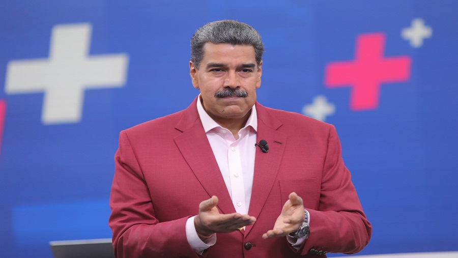 Maduro acusó a la oposición de «vender un mega fraude al mundo» con la primaria