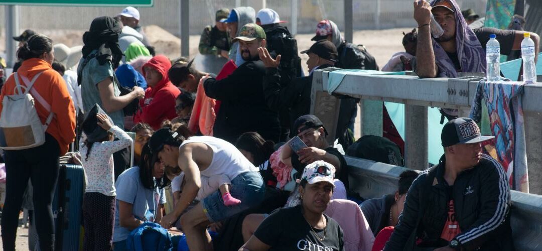 Perú aprueba decreto para agilizar expulsión de migrantes irregulares