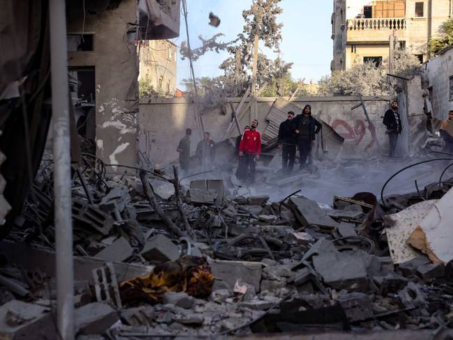 Egipto supervisa junto a Catar y EE. UU. el cumplimiento de la tregua humanitaria en Gaza