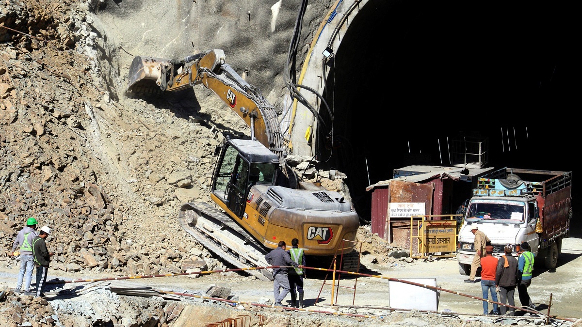 Obreros-atrapados-en-India