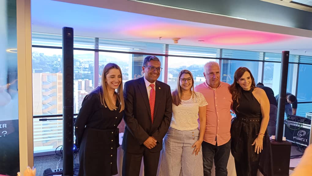 Lidotel y Laser Airlines reencuentran a las familias venezolanas en esta Navidad