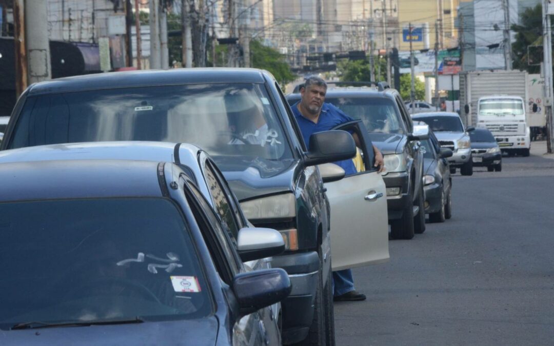 Pdvsa: «En los próximos días» se normalizará el despacho de gasolina