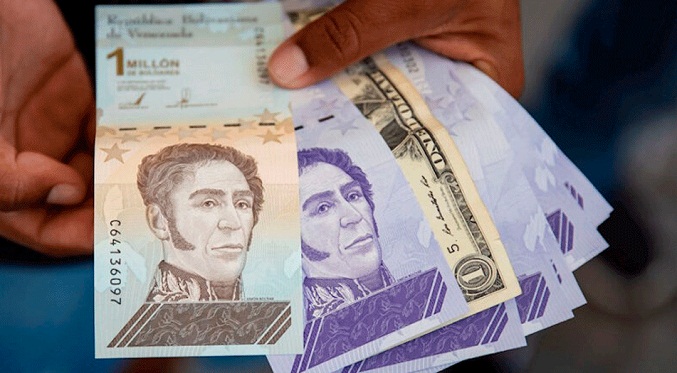 El bolívar cae 1,7% frente al dólar estadounidense en octubre