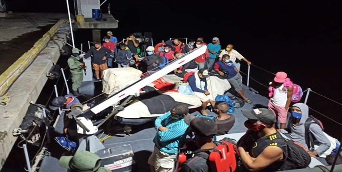 Trinidad indemnizará a venezolanos detenidos en nefastas condiciones