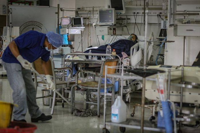 Academia Nacional de Medicina alerta que solo 19% de las camas hospitalarias están operativas en Venezuela