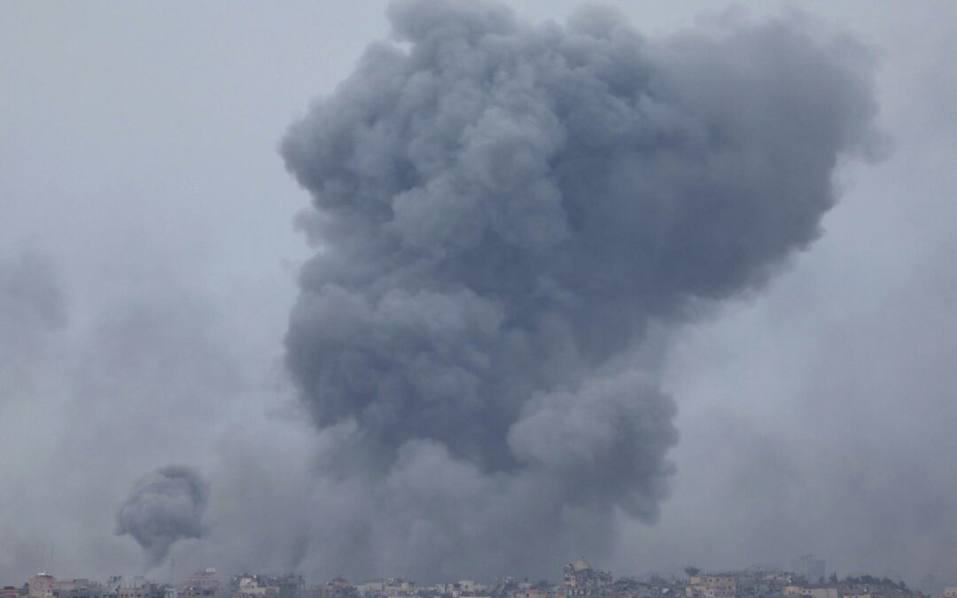 Israel atacó puestos de lanzamiento de cohetes de milicianos palestinas en Gaza