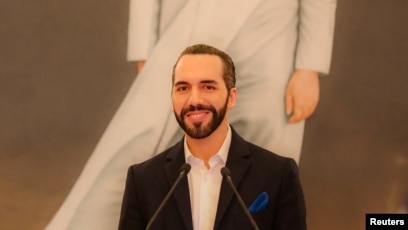 Bukele deja presidencia de El Salvador en busca de la reelección