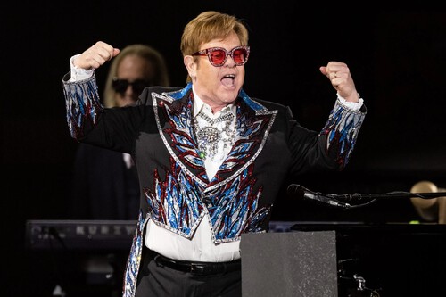 Elton John ganó su primer Emmy y alcanzó el estatus «EGOT»