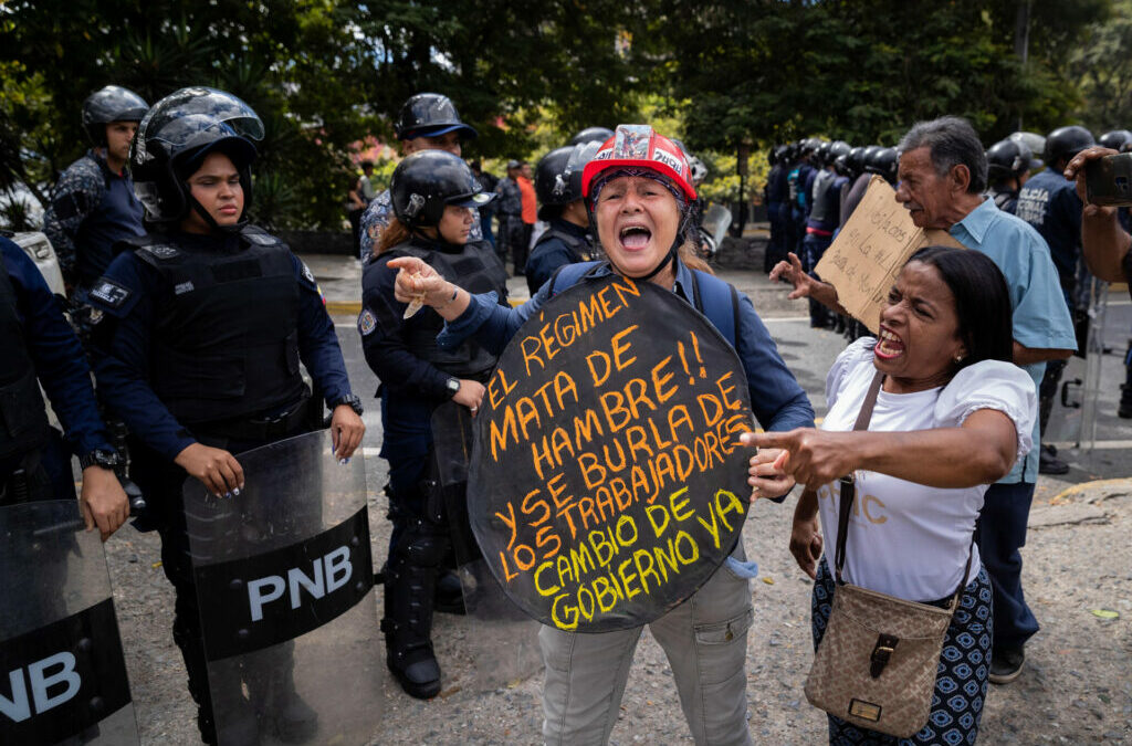 Trabajadores públicos protestaron en todo el país para exigir salarios dignos