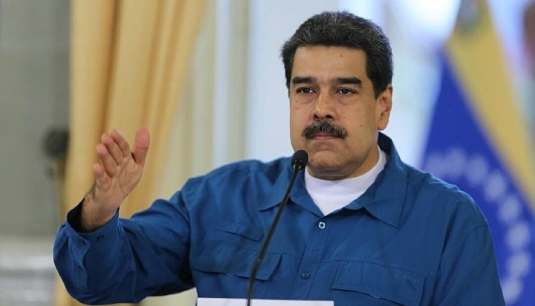EE. UU. negocia con Maduro mientras mantiene millonaria recompensa por su paradero
