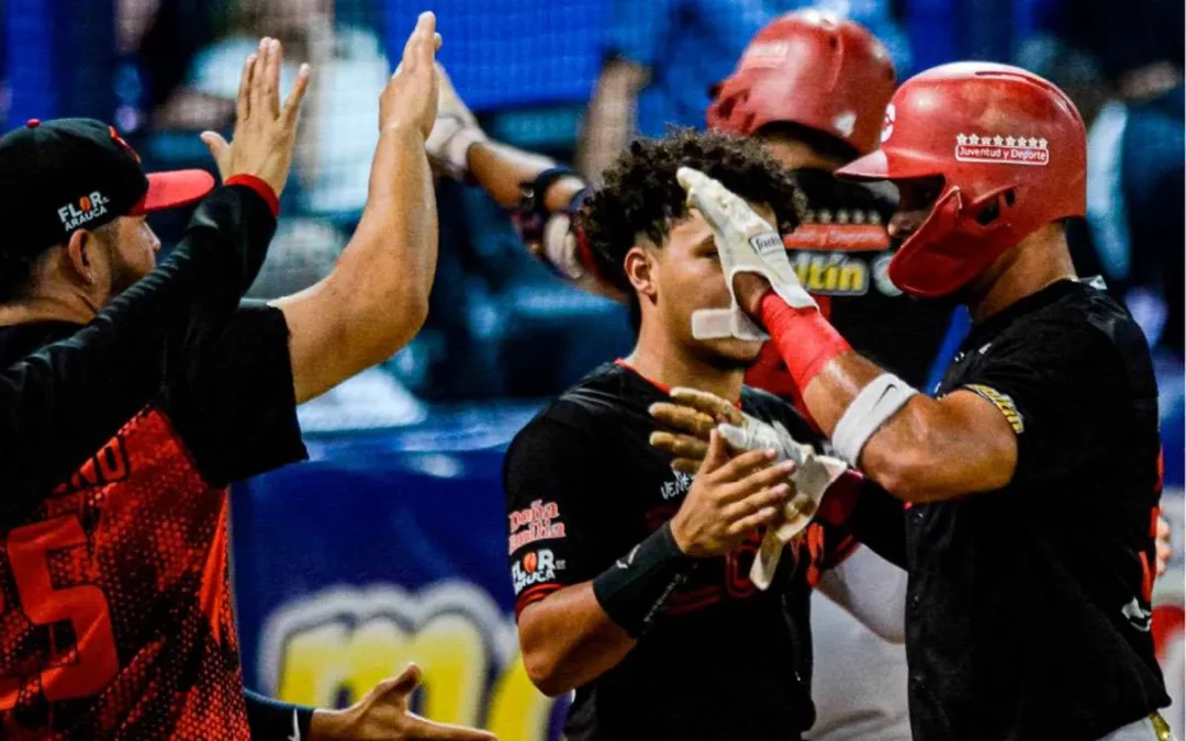 Cardenales venció a Tiburones y sigue firme en el segundo