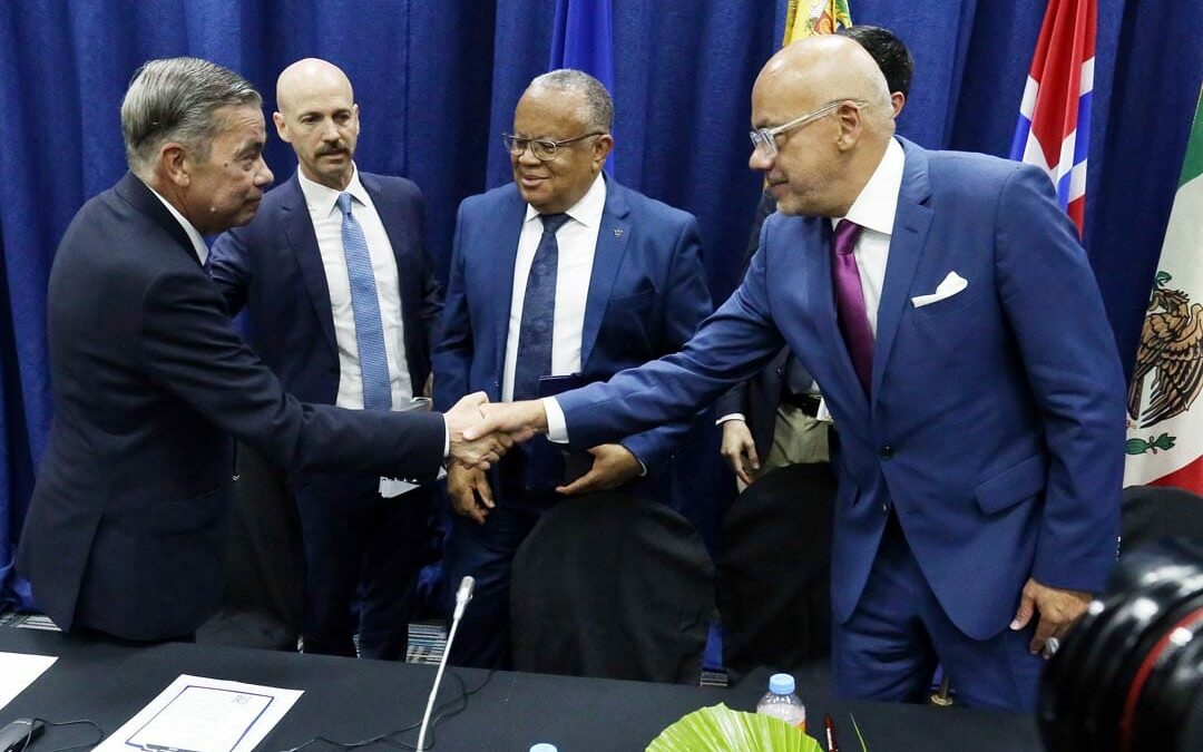 Gobierno de Maduro aceptó revisar el acuerdo de Barbados y que se haga seguimiento