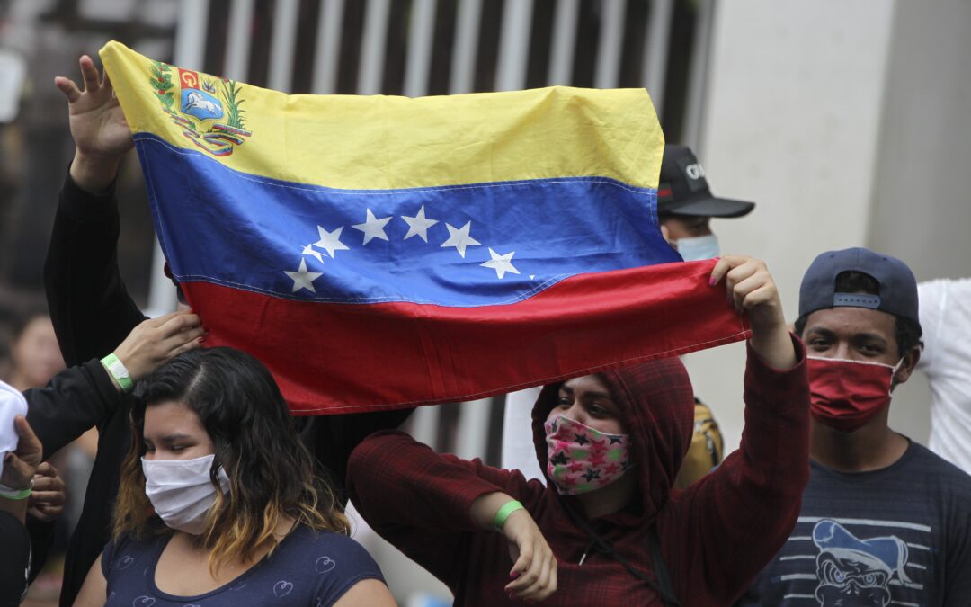 Xenofobia: Venezolanos en Colombia reciben panfletos con amenazas