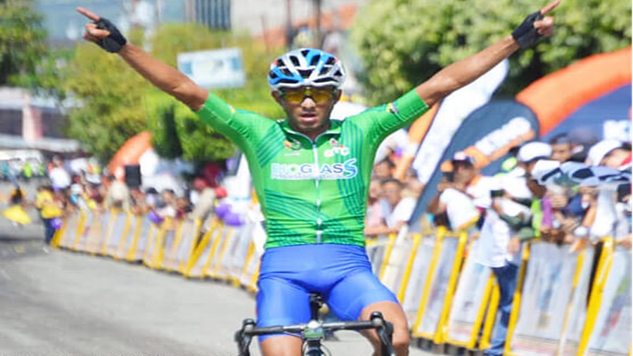 Fernando Briceño lideró la tercera etapa de la Vuelta al Táchira