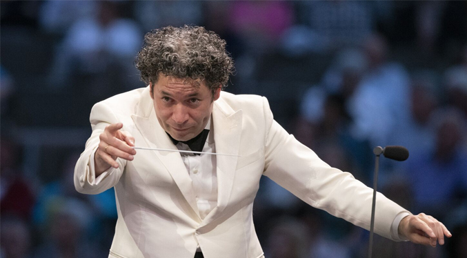 Gustavo Dudamel se alzó con el Grammy a mejor actuación de una orquesta por ‘Adès: Dante’