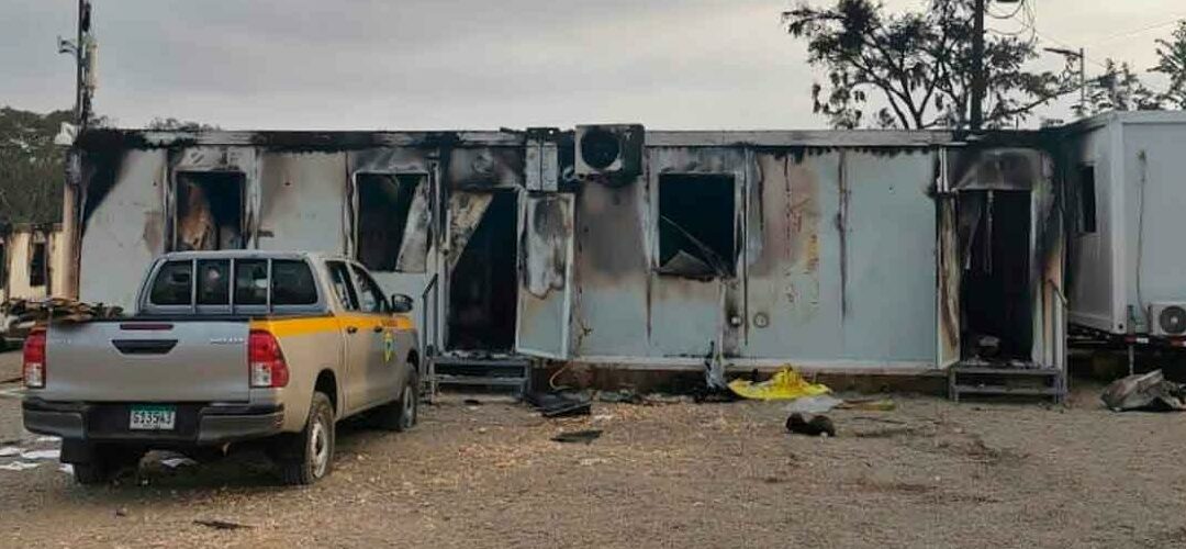Detienen a 45 migrantes ilegales por incendio de albergue en el Darién