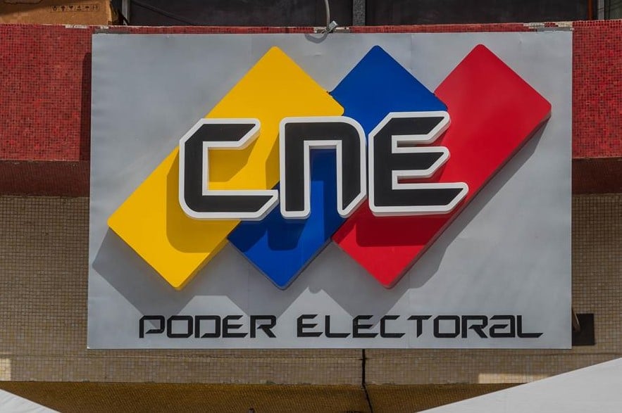 CNE exige código de vestimenta para inscripción en el RE en sus sedes