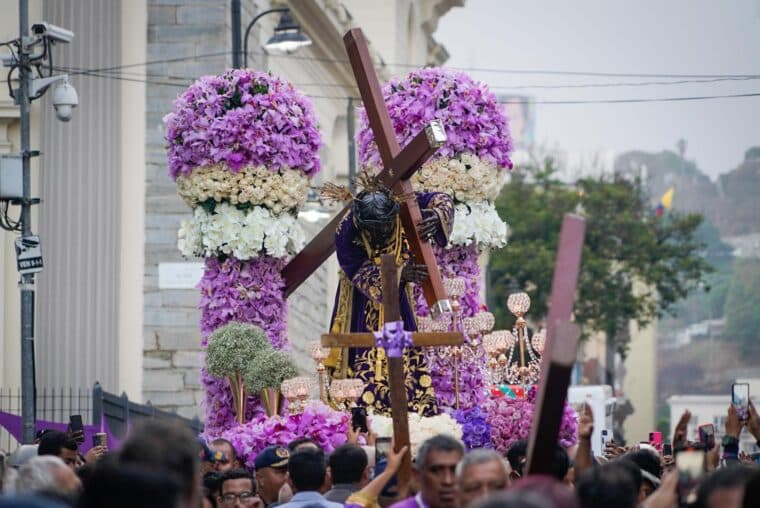 Venezolanos agradecieron al Nazareno de San Pablo en su procesión en Caracas