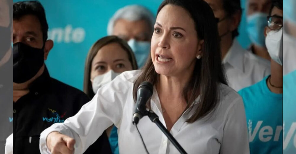 Machado insiste en que tomará “decisiones correctas” sobre su candidatura