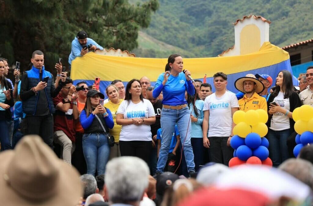 María Corina Machado: «Los electores los tenemos nosotros»
