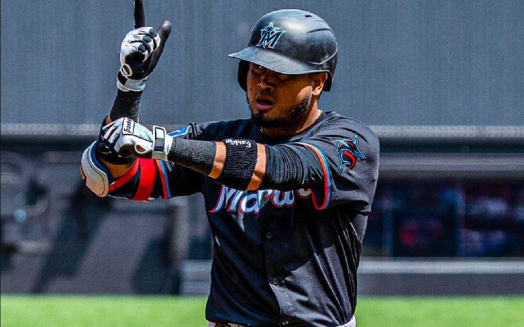 Luis Arráez acabó con la mala racha de los Marlins