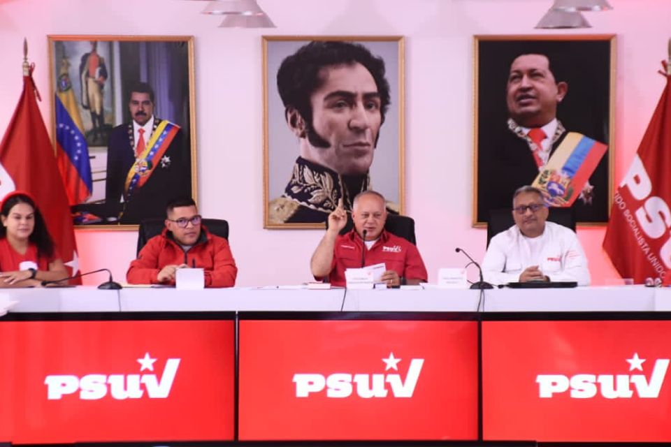 Cabello asegura que Edmundo González es el candidato elegido por EE. UU.