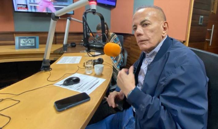 Rosales ofrece a la PUD y a Machado su candidatura y las 2 tarjetas “con un lacito”