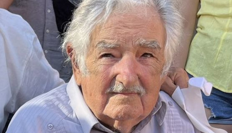 Mujica dice que en Venezuela “parece que juegan a la democracia pero no juegan”