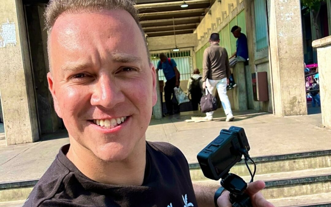 Excarcelan al youtuber Oscar Alejandro y sigue investigación en su contra