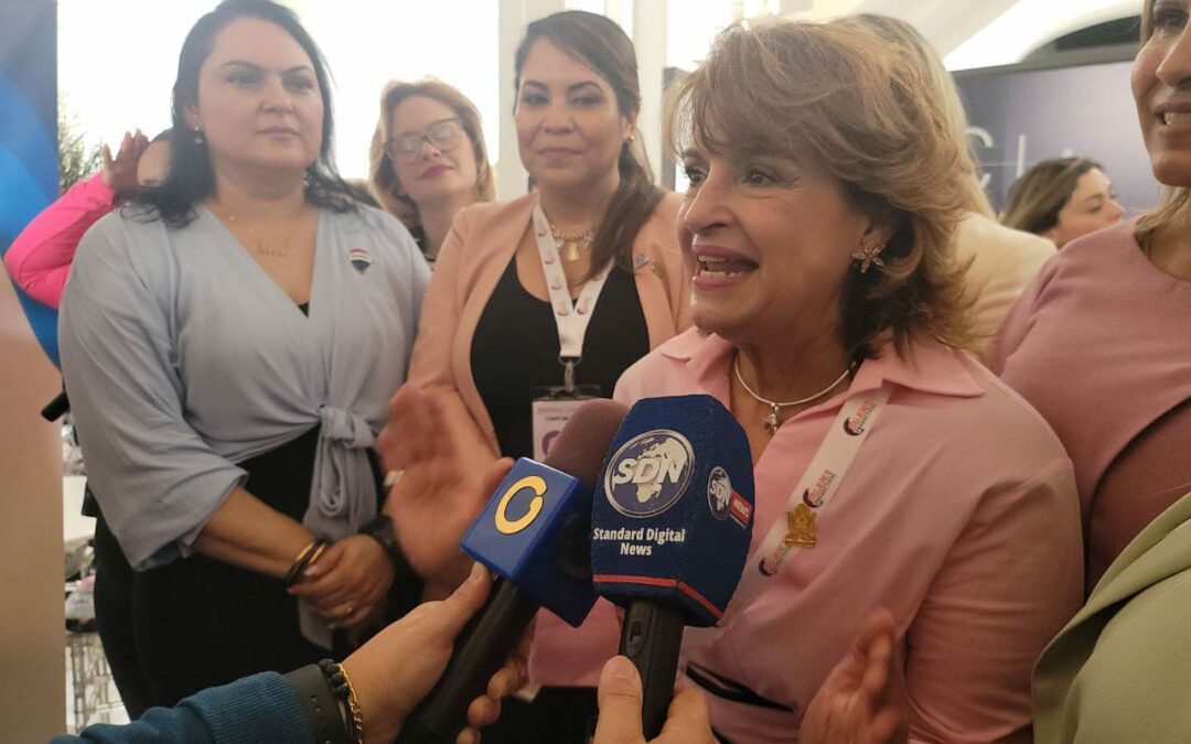 Clezulia felicitó a todos los emprendedores en su día