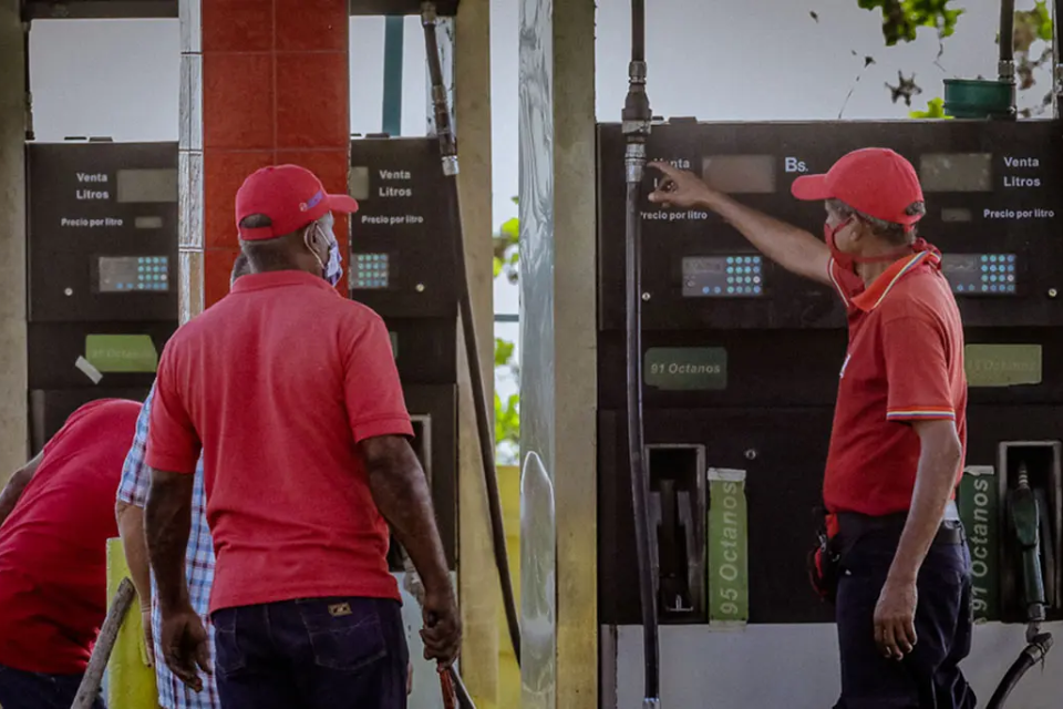 Pdvsa desmiente rumores de escasez y aumento de precios en la gasolina
