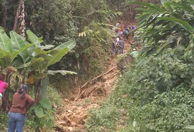 Adolescente muere tapiado tras deslizamiento de tierra en Lara
